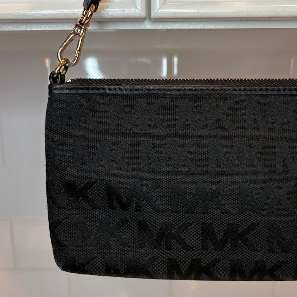 Michael Kors Bag Purse Handbag Mini Bag Signature MK Demi Wristlet Pocketbook - Picture 7 of 12